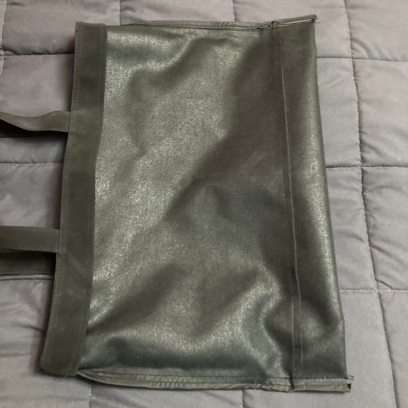 Macy's Star Tote- Large & Waterproof Material - Picture 13 of 15